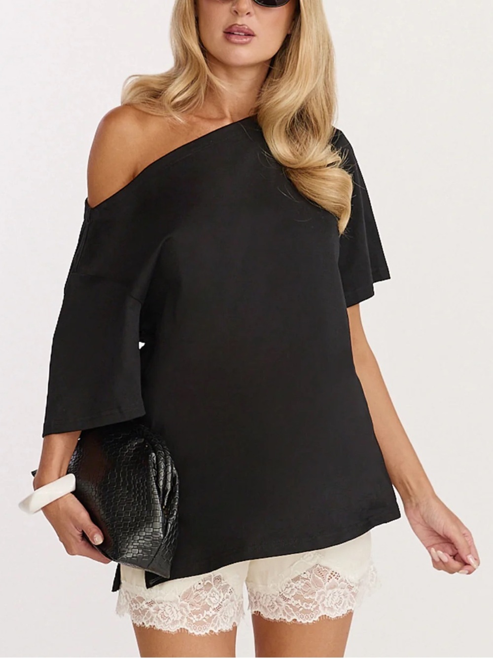 YH & CO Women's Black Ruby Off Shoulder Asymmetrical T Shirt. NWT Size 6/XS